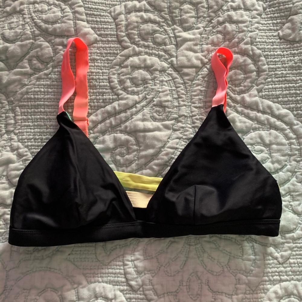 Swim suit top